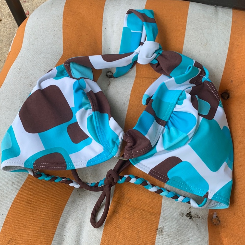 New bikini top, ocean dream, size large